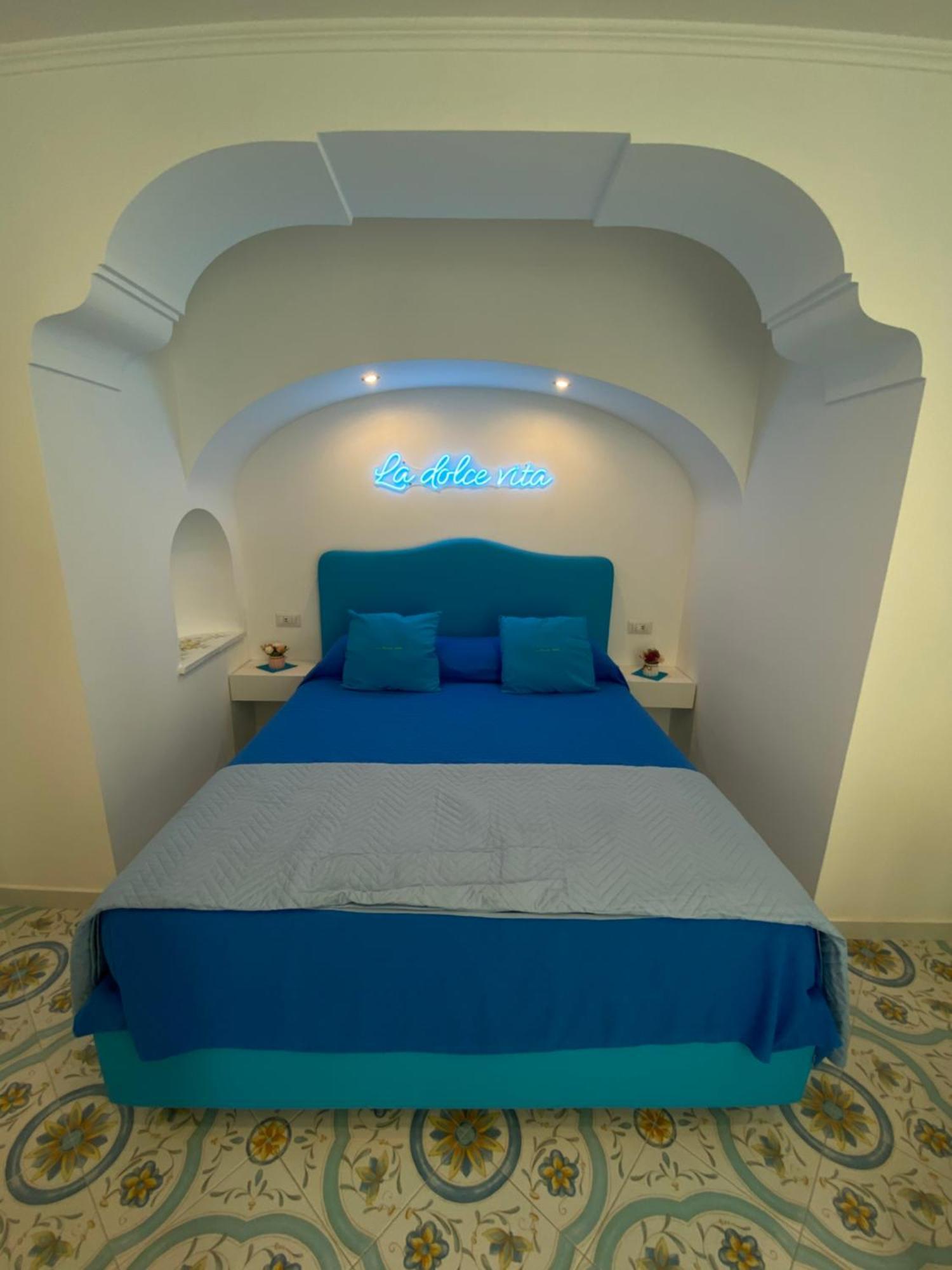 La Piccola Suite 아나카프리 외부 사진